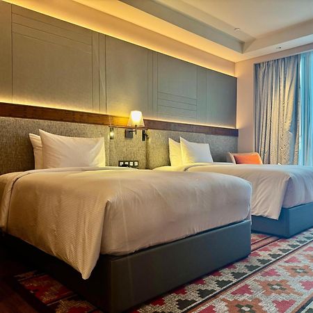 Palm Springs Hotel Дили Екстериор снимка