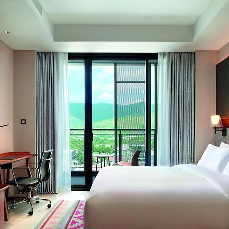 Palm Springs Hotel Дили Екстериор снимка