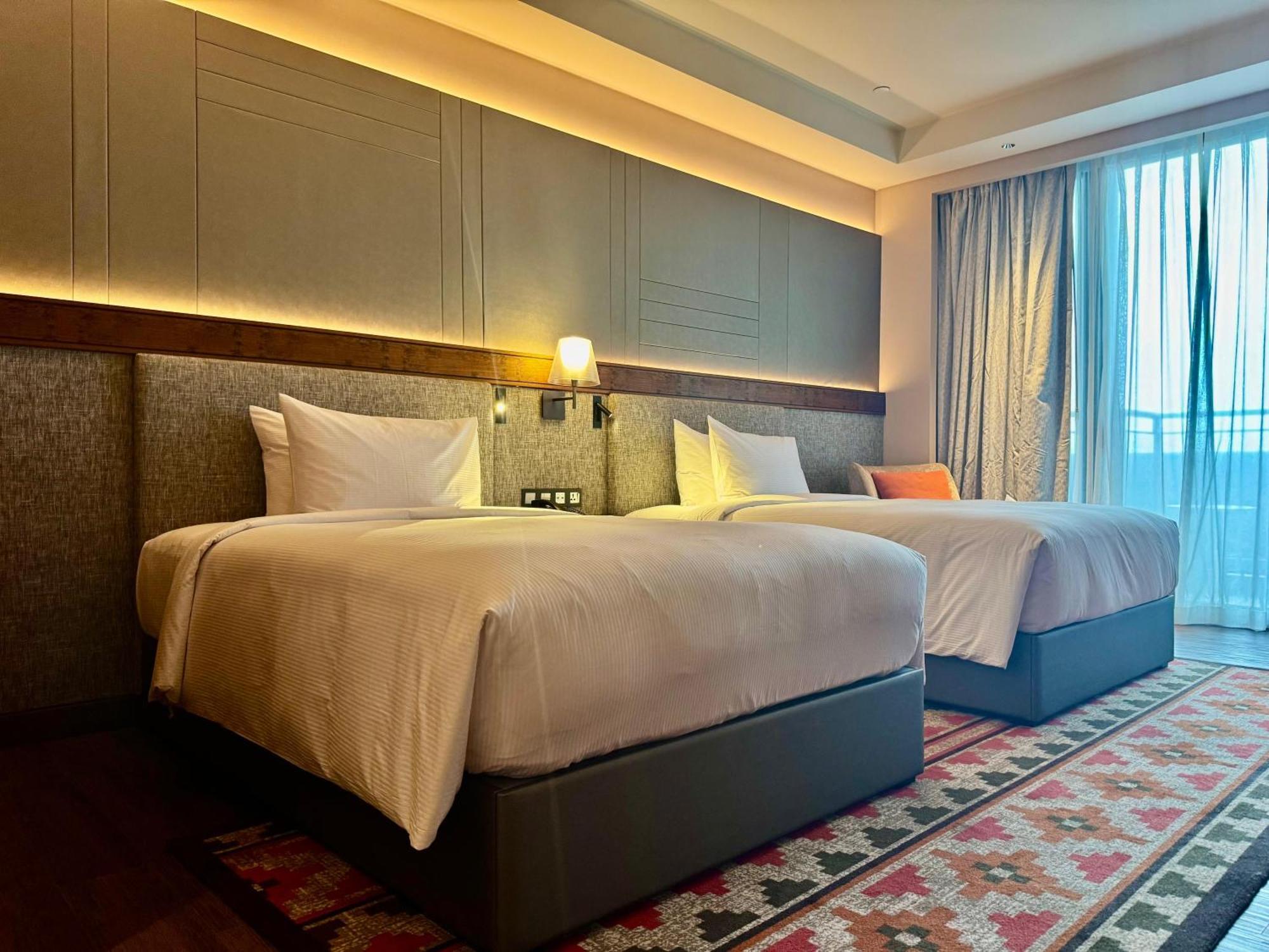 Palm Springs Hotel Дили Екстериор снимка